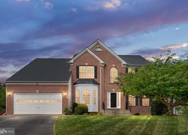 Property at 17 Saint Claires Ct, Stafford, VA 22556, 5 beds, 3 baths