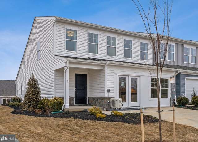Property at 175 Olympus Rd, Charles Town, WV 25414, 3 beds, 2.5 baths