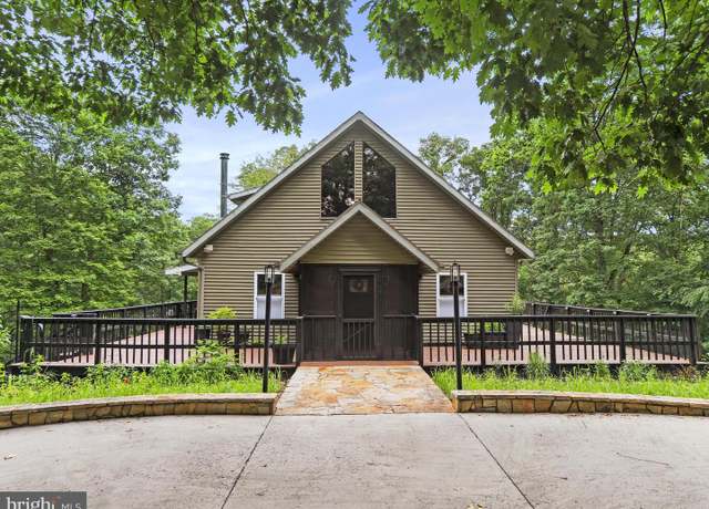 Property at 44 Wild Rose Ct, Hedgesville, WV 25427, 3 beds, 2 baths