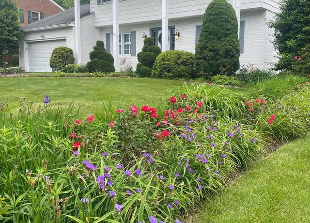 Property at 700 Halstead Rd, Wilmington, DE 19803, 4 beds, 2.5 baths