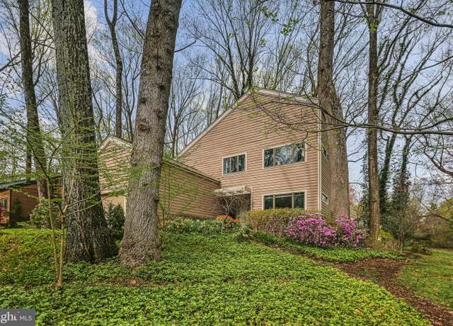 Property at 9637 Green Moon Path, Columbia, MD 21046, 5 beds, 3.5 baths