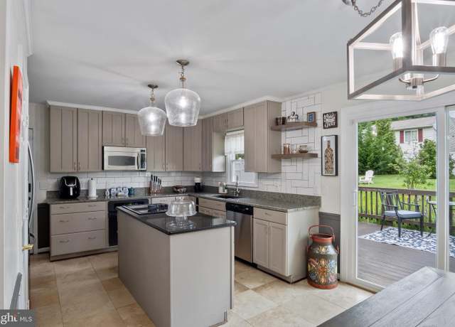 Property at 406 Beech St, Fort Washington, MD 20744, 3 beds, 2 baths