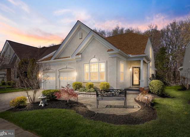 Property at 24 Huxley Cir, Marlton, NJ 08053, 2 beds, 2.5 baths