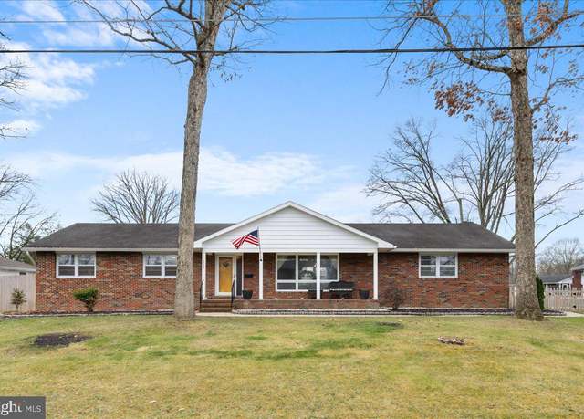 Property at 1705 Clover Ave, Vineland, NJ 08361, 3 beds, 1.5 baths