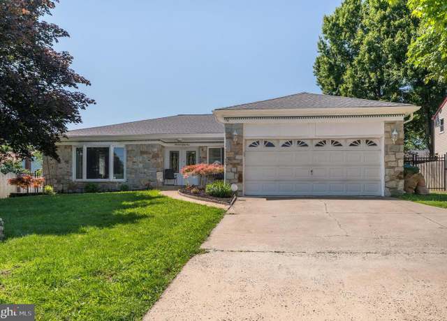 Property at 1981 Greentree Rd, Cherry Hill, NJ 08003, 4 beds, 2.5 baths