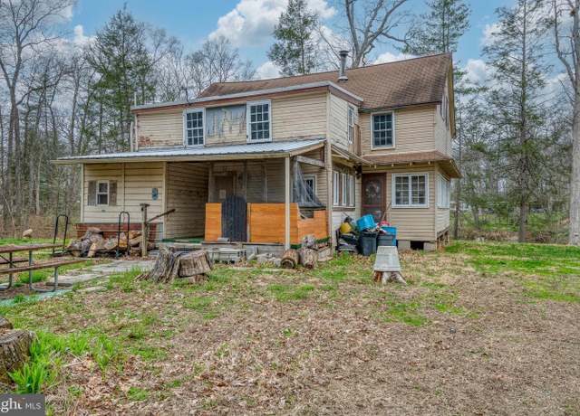 Property at 263-D Boy Scout Rd, New Oxford, PA 17350, 5 beds, 1 bath