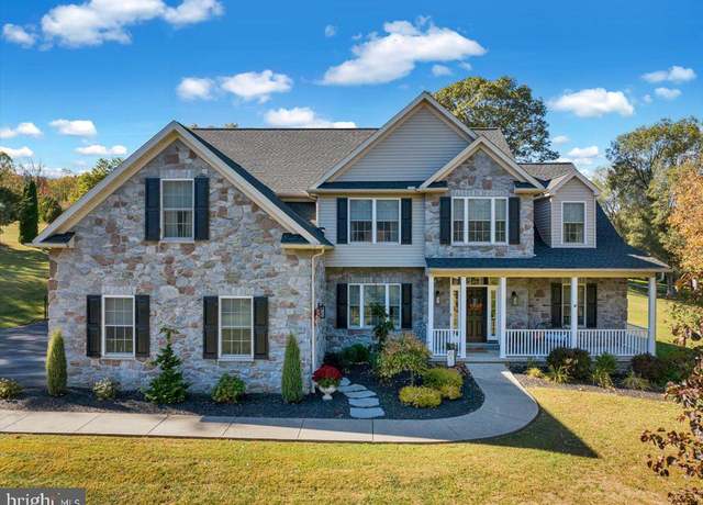 Property at 106 Link Rd, Fleetwood, PA 19522, 4 beds, 3.5 baths