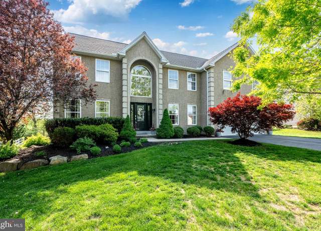Property at 1143 Bateman Dr, Phoenixville, PA 19460, 4 beds, 2.5 baths