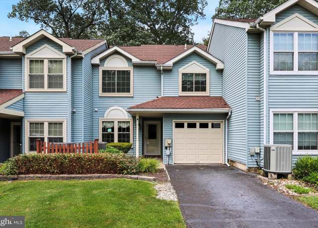 Property at 133 Sarahs Ln, Horsham, PA 19044, 2 beds, 2.5 baths