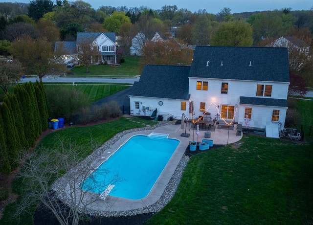 Property at 4233 Britain Dr, York, PA 17402, 4 beds, 3.5 baths