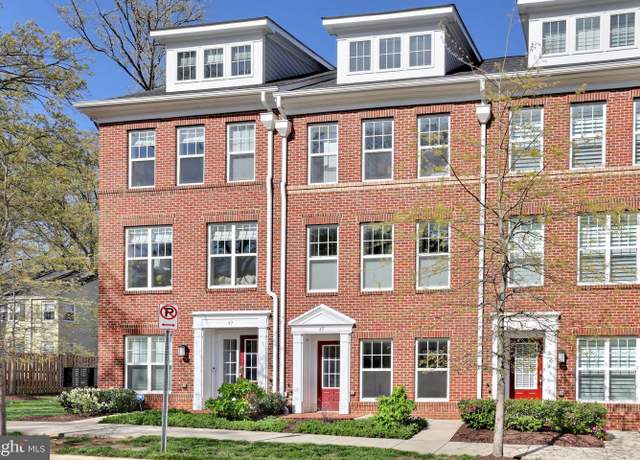 Property at 45 N Trenton St, Arlington, VA 22203, 4 beds, 3.5 baths