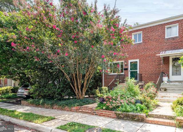 Property at 405 E Howell Ave, Alexandria, VA 22301, 3 beds, 2 baths