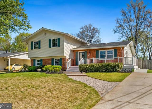 Property at 6426 Meriwether Ln, Springfield, VA 22150, 3 beds, 2.5 baths