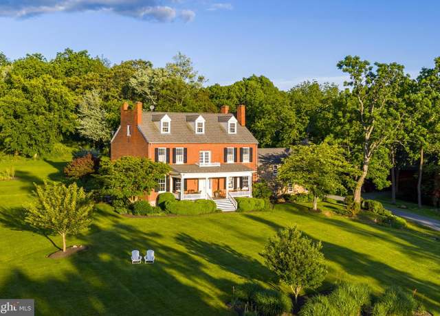Property at 14428 Loyalty Rd, Leesburg, VA 20176, 6 beds, 3.5 baths