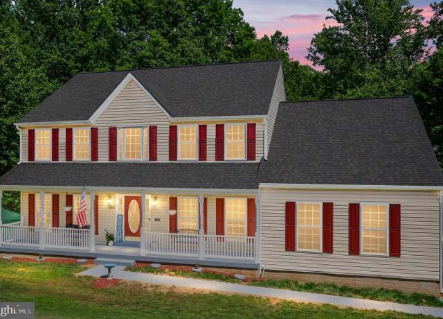 Property at 36 Crestwood Ln, Stafford, VA 22554, 4 beds, 2.5 baths