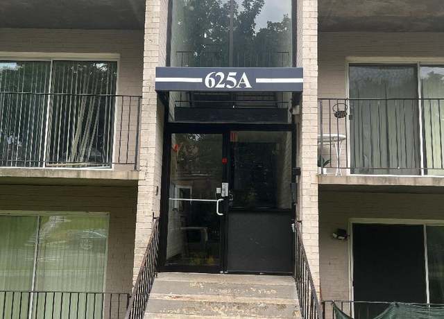 Property at 625A Chesapeake St SE #12, Washington, DC 20032, 2 beds, 1 bath