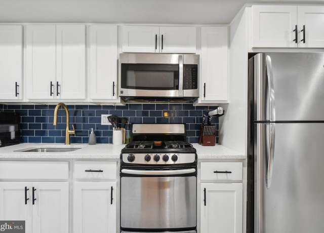 Property at 123 17th St SE #2, Washington, DC 20003, 1 bed, 1 bath