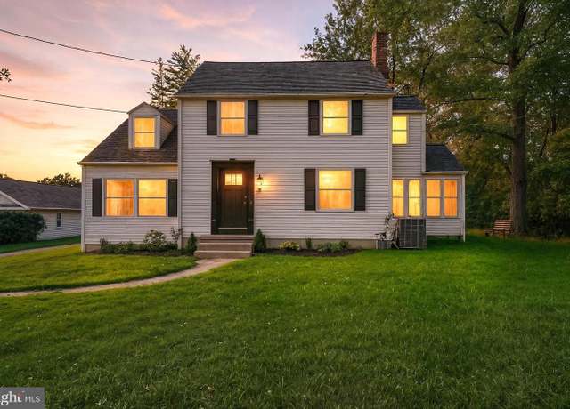 Property at 9 Penarth Dr, Wilmington, DE 19803, 4 beds, 2.5 baths