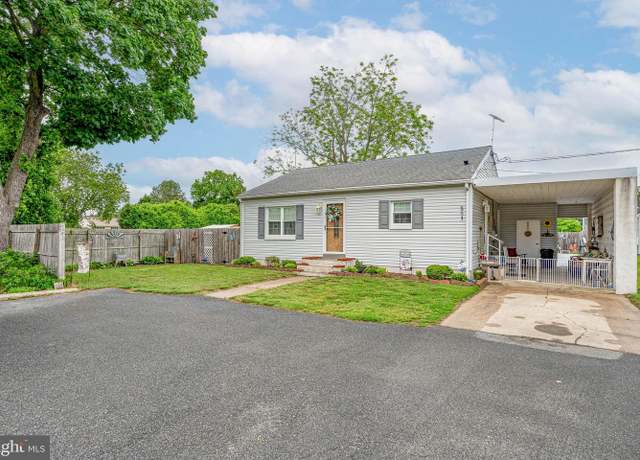 Property at 241 W Church St, Millsboro, DE 19966, 2 beds, 2 baths