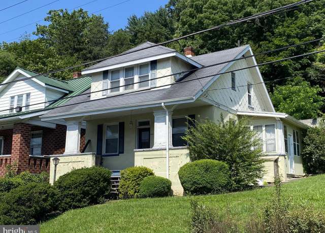 Property at 802 Bedford St, Cumberland, MD 21502, 3 beds, 1 bath