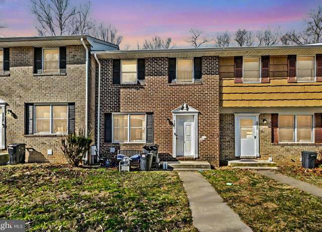 Property at 9220 Woodcreek Ct, Parkville, MD 21234, 3 beds, 2.5 baths