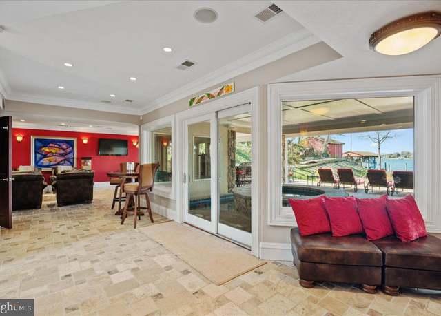 Property at 206 Harbor Dr, Lusby, MD 20657, 4 beds, 5.5 baths