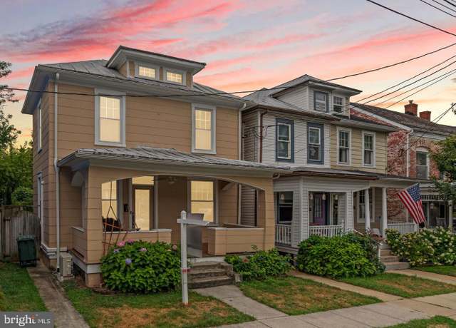 Property at 210 Dill Ave, Frederick, MD 21701, 3 beds, 1 bath