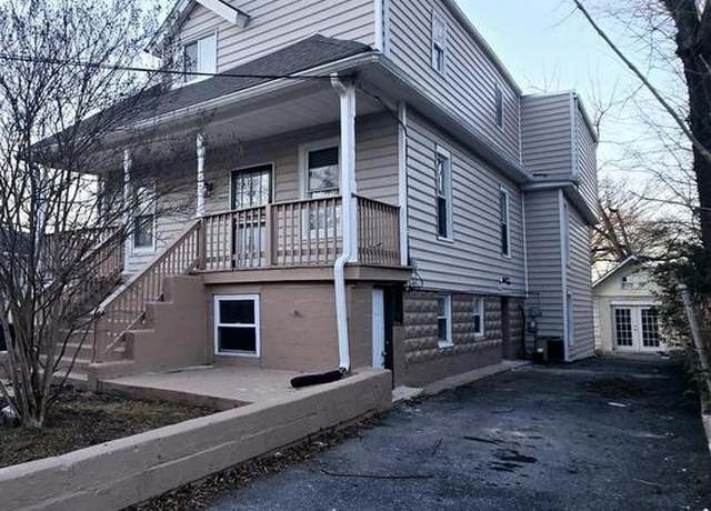 Property at 4402 Oliver St, Hyattsville, MD 20781, 6 beds, 4 baths