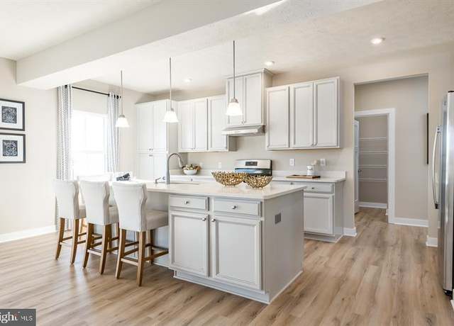 Property at 15562 Twin River Cir Unit H014, Bowie, MD 20716, 4 beds, 2.5 baths