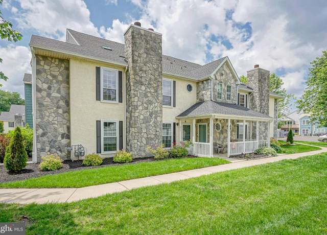 Property at 412 Pepper Mill Ct, Sewell, NJ 08080, 2 beds, 1.5 baths