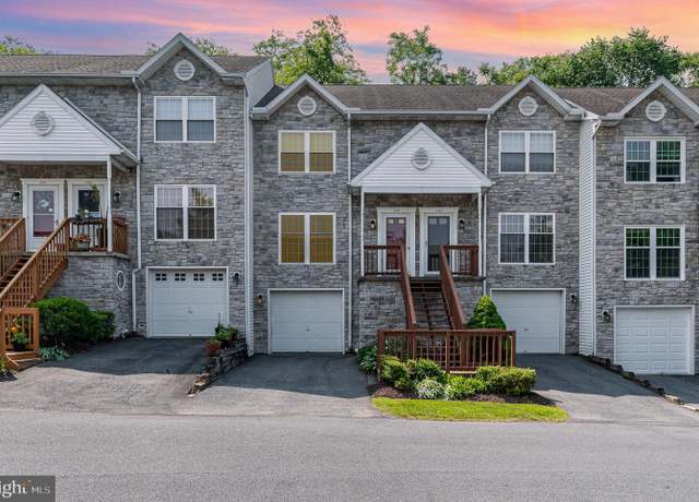 Property at 2147 Saint Clair Ct, Harrisburg, PA 17110, 2 beds, 1.5 baths