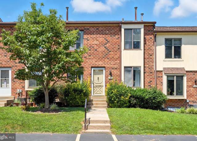 Property at 6406 Hilltop Dr #60, Brookhaven, PA 19015, 2 beds, 1.5 baths