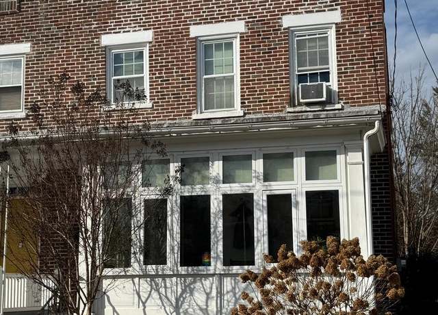 Property at 804 N Plum St, Lancaster, PA 17602, 3 beds, 1 bath
