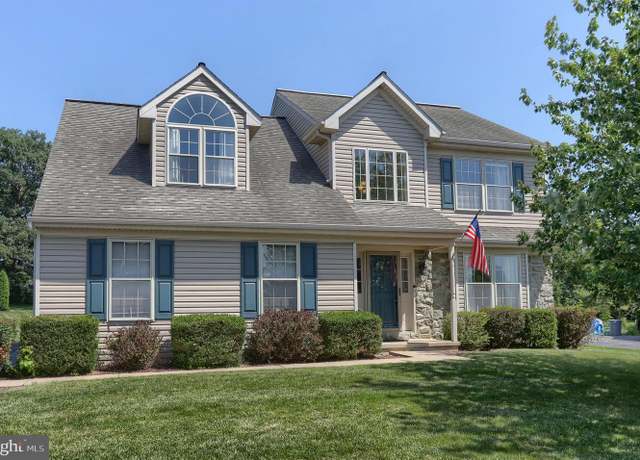 Property at 50 Tower Dr, Elizabethtown, PA 17022, 3 beds, 2.5 baths