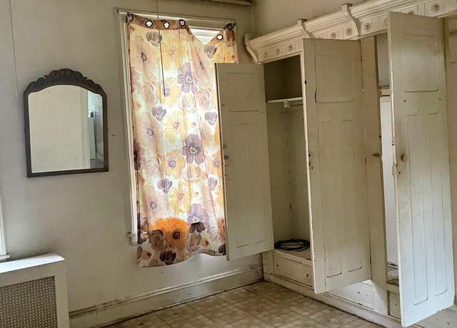 Property at 542 W Tioga St, Philadelphia, PA 19140, 3 beds, 2 baths