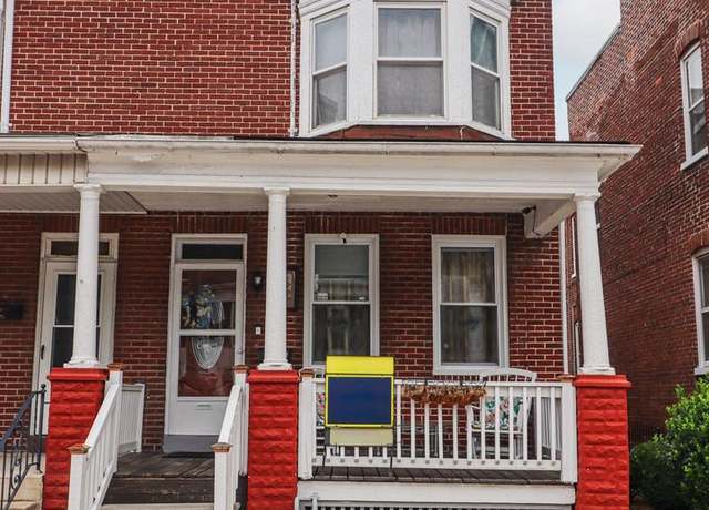Property at 725 Wallace St, York, PA 17403, 3 beds, 1.5 baths