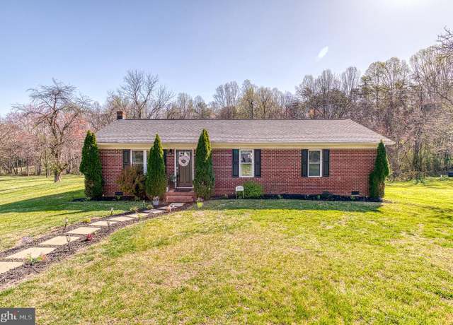 Property at 10119 Jameson Ln, Culpeper, VA 22701, 3 beds, 2 baths