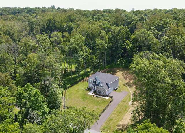 Property at 254 Whistlewood Ln, Winchester, VA 22602, 5 beds, 6.5 baths
