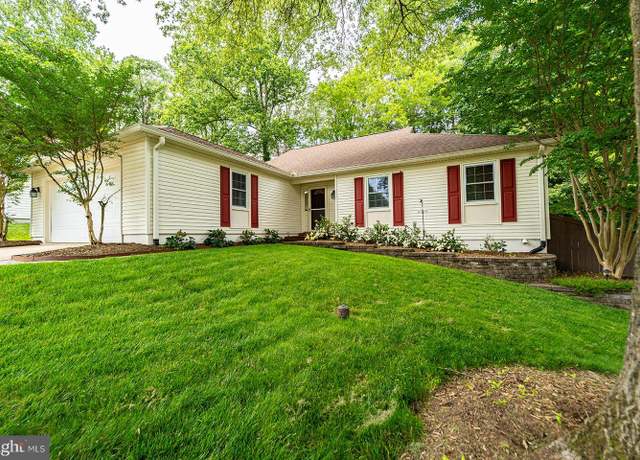 Property at 7913 Double Creek Ct, Springfield, VA 22153, 3 beds, 2.5 baths