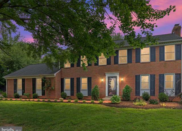 Property at 14311 Shelter Ln, Haymarket, VA 20169, 3 beds, 3.5 baths