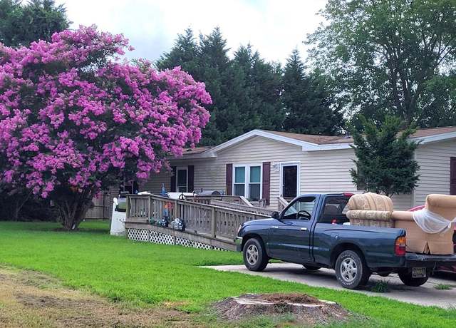 Property at 27495 Briar Ln, Millsboro, DE 19966, 3 beds, 2 baths
