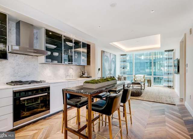 Property at 300 International Dr #1907, Baltimore, MD 21202, 1 bed, 1.5 baths