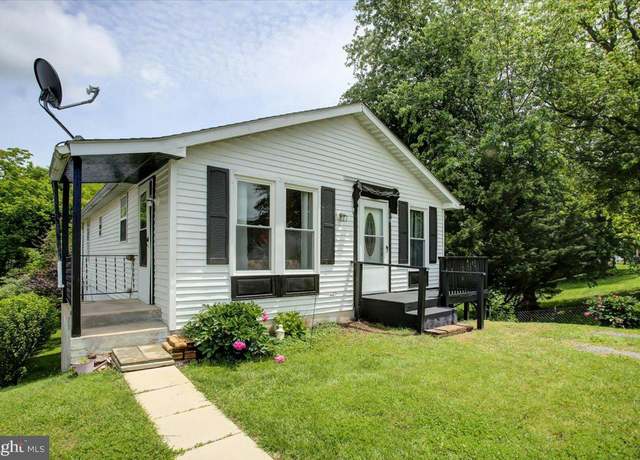 Property at 116 Fairview Dr, Hancock, MD 21750, 3 beds, 1 bath