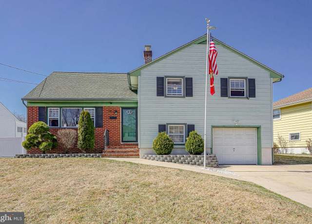 Property at 18 Summer, Burlington Township, NJ 08016, 4 beds, 1.5 baths