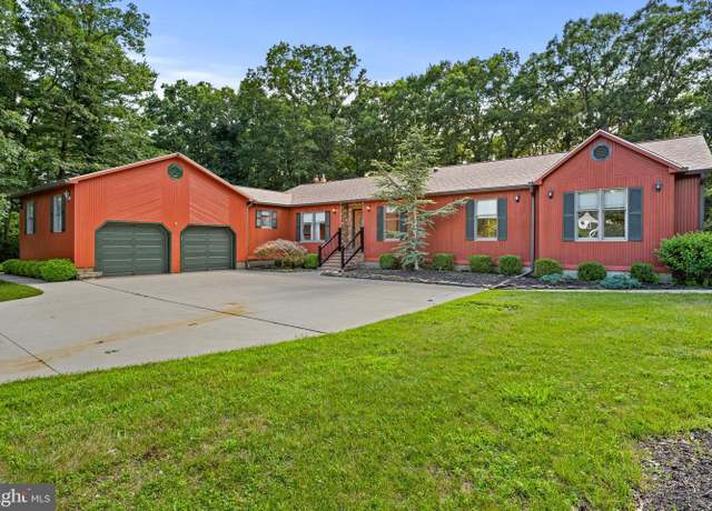 Property at 1230 Venezia Ave, Vineland, NJ 08361, 4 beds, 2 baths