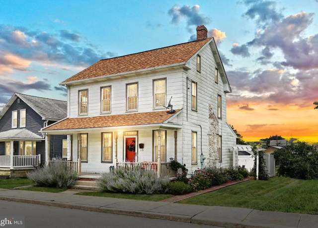 Property at 119 South St, Mcsherrystown, PA 17344, 3 beds, 1 bath