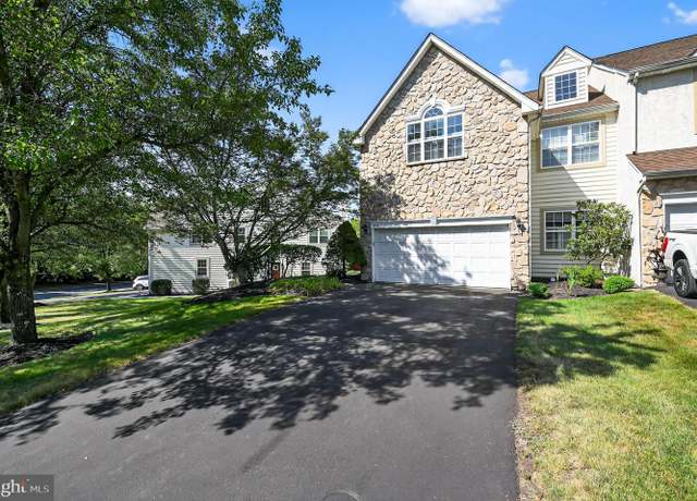Property at 4616 Old Oak Rd, Doylestown, PA 18902, 4 beds, 3.5 baths