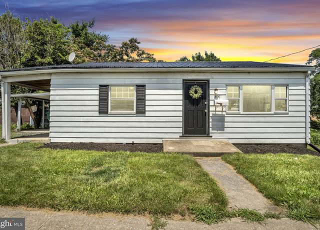 Property at 101 E Perry St, Enola, PA 17025, 2 beds, 1 bath