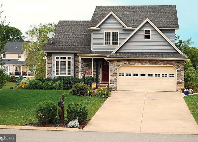 Property at 153 Teasel Way, Bellefonte, PA 16823, 4 beds, 2.5 baths