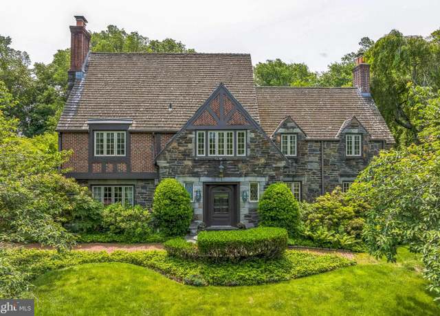 Property at 328 Sugartown Rd, Devon, PA 19333, 6 beds, 3.5 baths